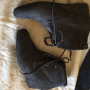 Charcoal, lace up platform boots